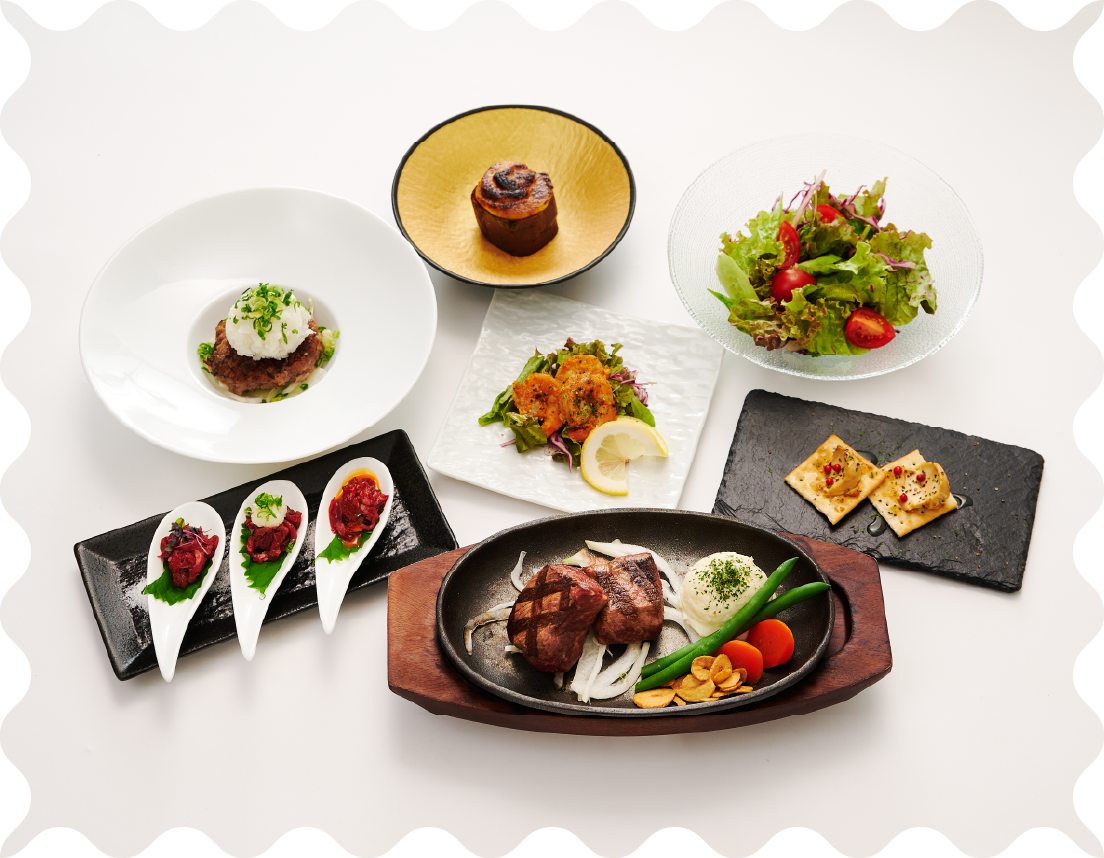 名物・将泰庵ハンバーグから赤身と霜降りのステーキ、そして〆の焼き芋ブリュレまで。選び抜いた肉と彩りが織りなす、贅沢なご褒美時間をお楽しみください。