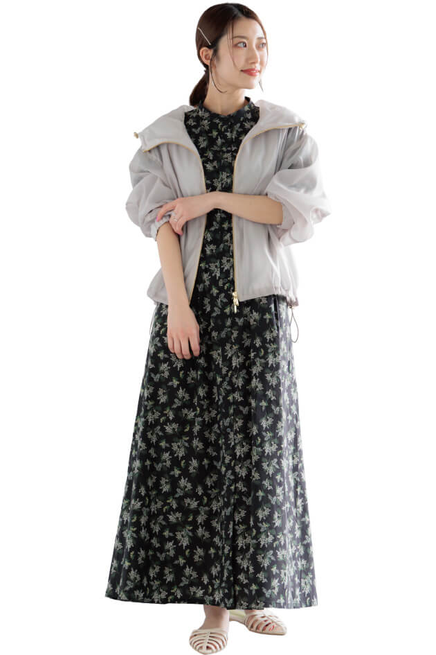 ショートシアーフーディーブルゾン