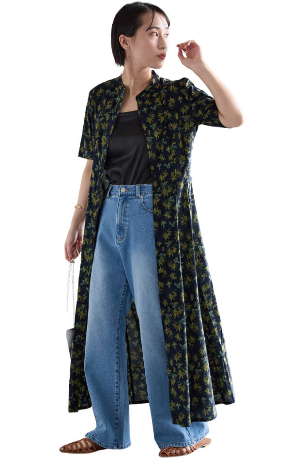 ストレートデニムパンツ