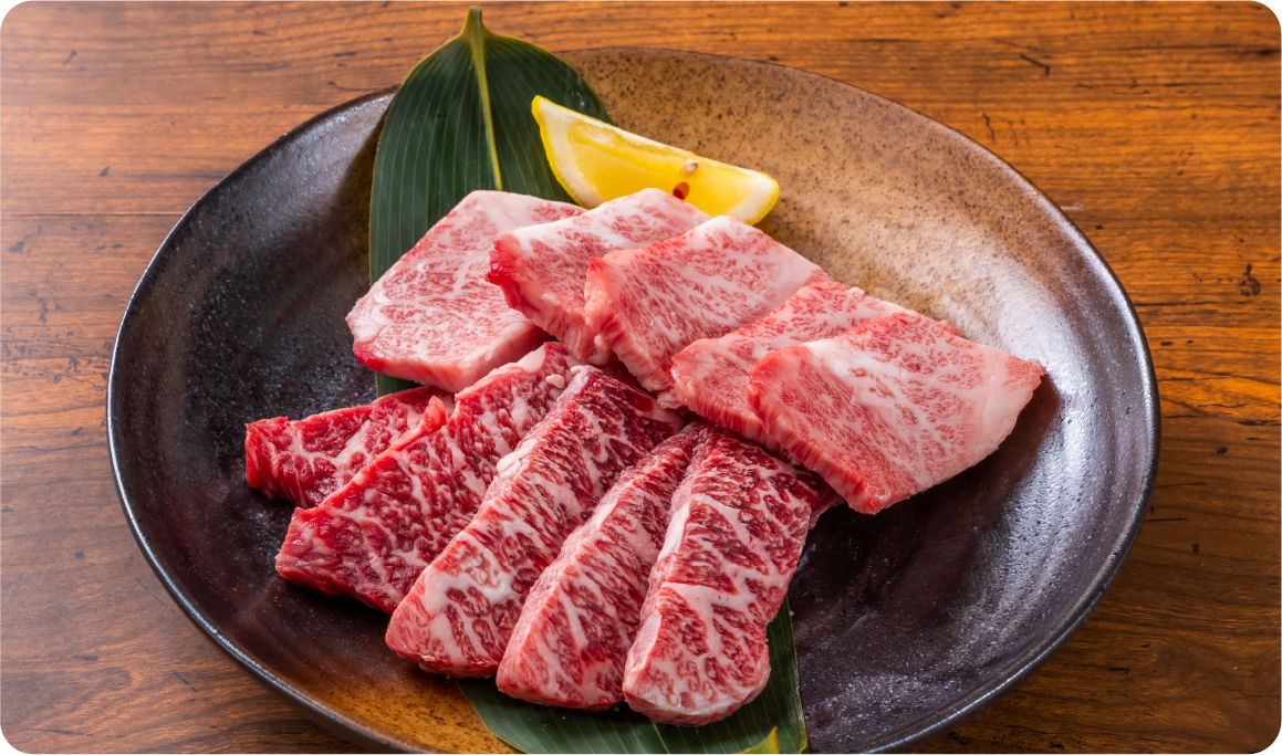 国産黒毛和牛 焼肉切落し ¥1,080(税込)