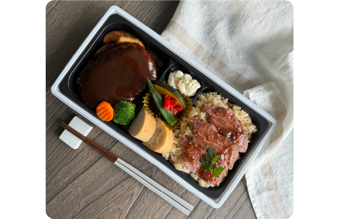 デミグラスハンバーグ&牛サガリのガーリックライス御膳 ¥1,190(税込)