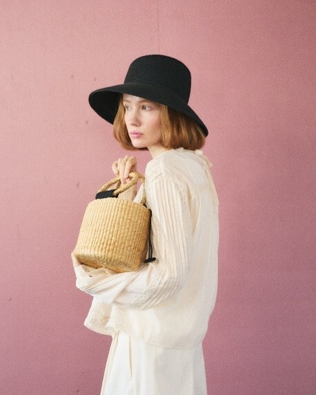 『移動帽子屋アウラ』がシャポー小岩に出店!